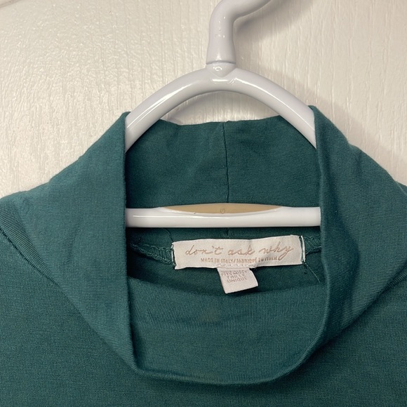 Women’s Long Sleeve Top - Picture 3 of 3